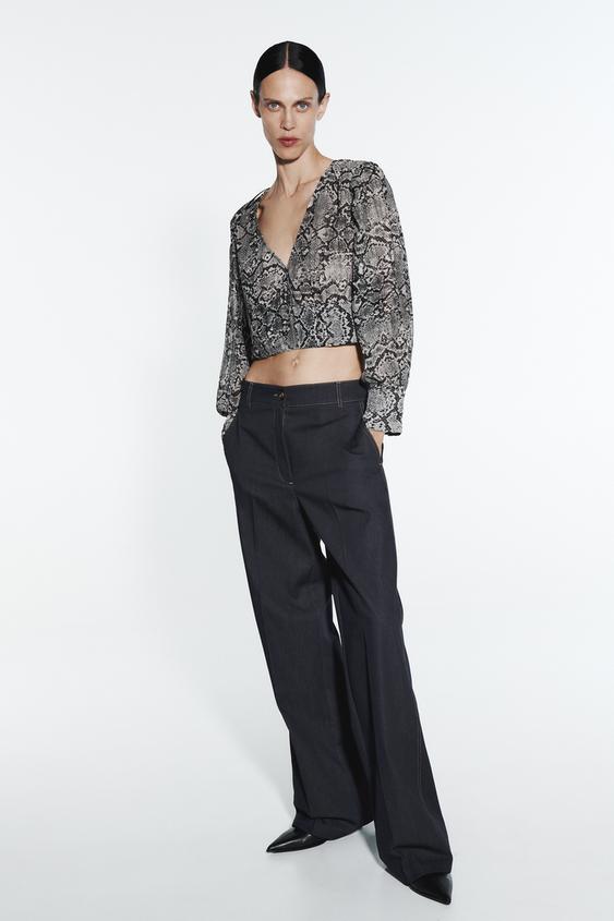 SNAKESKIN PRINT TOP