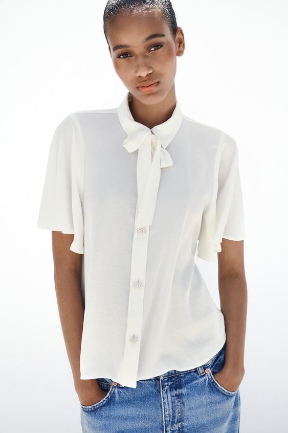 Image 1 of SHIRT WITH BOW AND FAUX PEARL BUTTONS from Zara