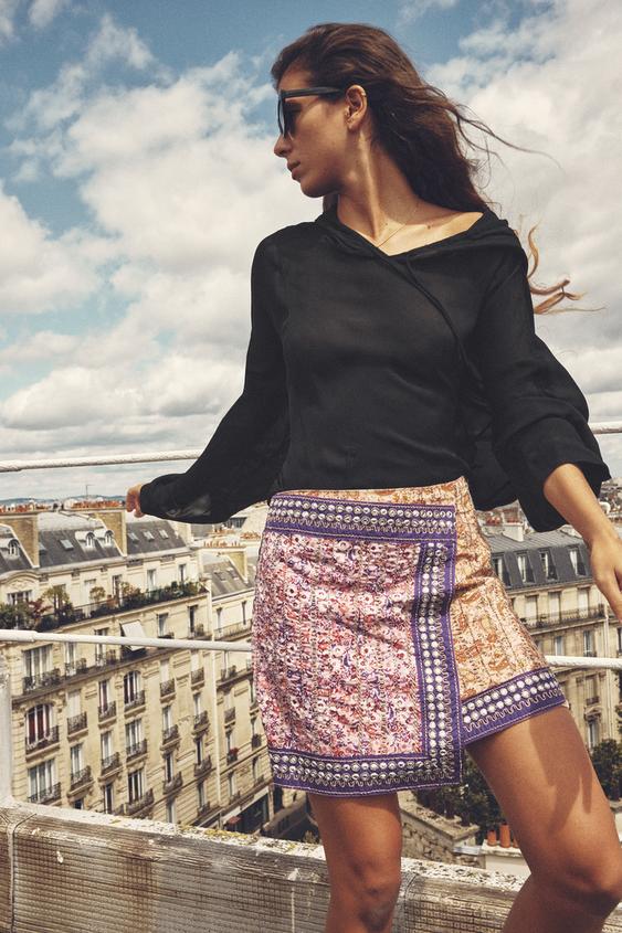 Image 1 of SEMI-SHEER BLOUSE WITH HOOD from Zara